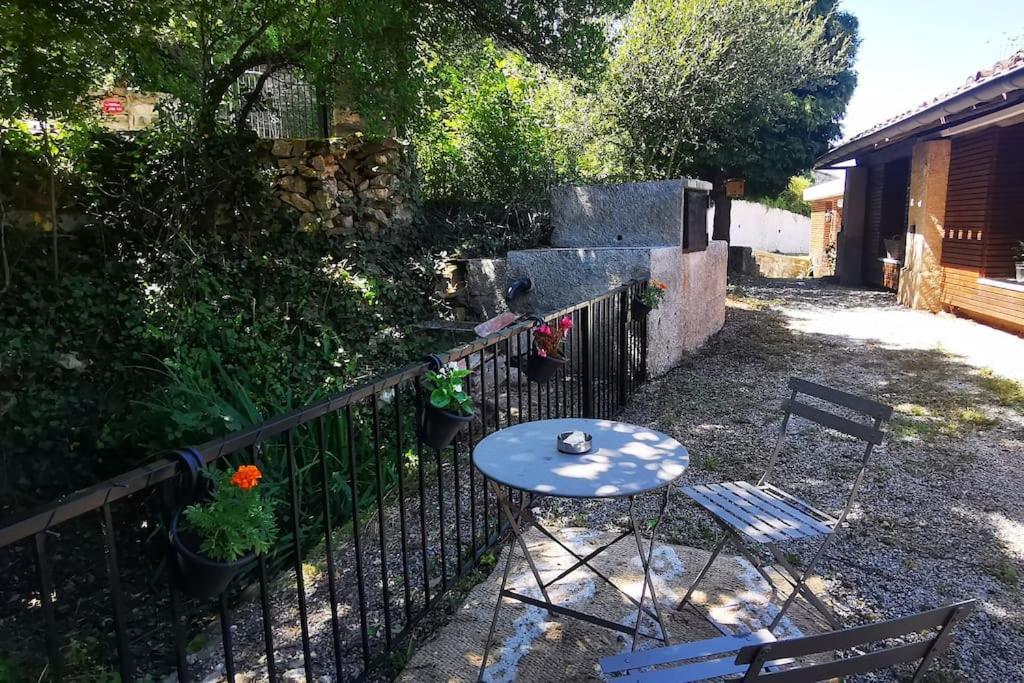 Chez Nathalie&Maxime Sorèze Exterior foto